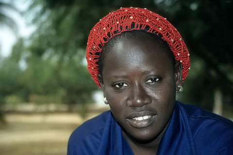http://www.transafrika.org/media/Bilder Senegal/Frau aus Afrika.jpg